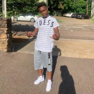 Meet your Posher, Jj